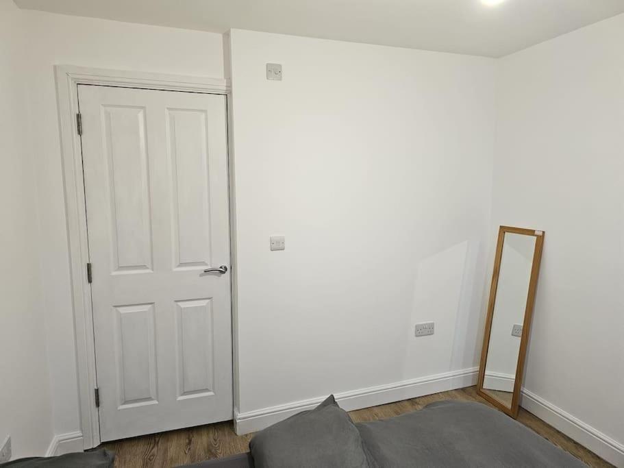 Super Value Bath Street Flat Lejlighed Ilkeston Eksteriør billede