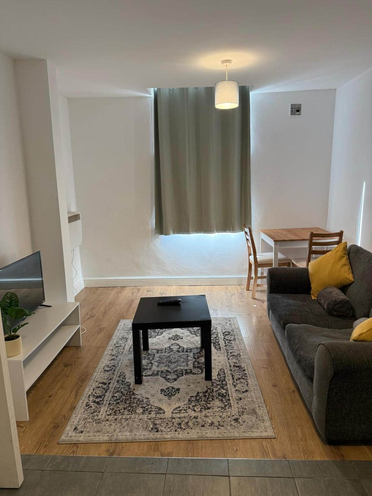 Super Value Bath Street Flat Lejlighed Ilkeston Eksteriør billede